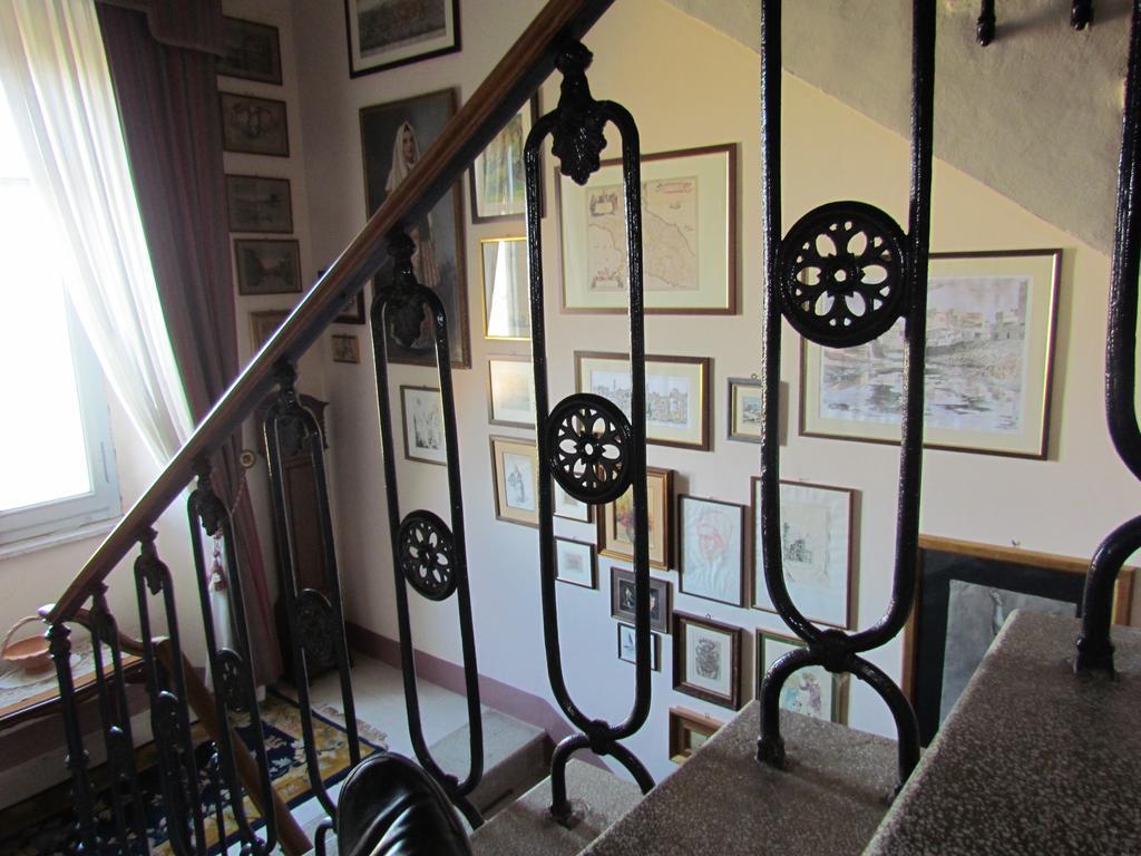 Villa Maria Bed & Breakfast, Corridonia, Marche Eksteriør bilde