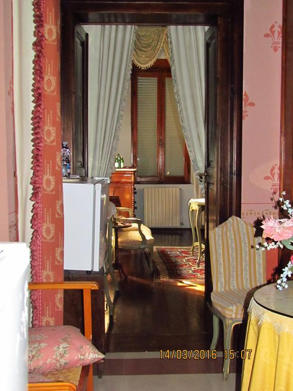 Villa Maria Bed & Breakfast, Corridonia, Marche Eksteriør bilde
